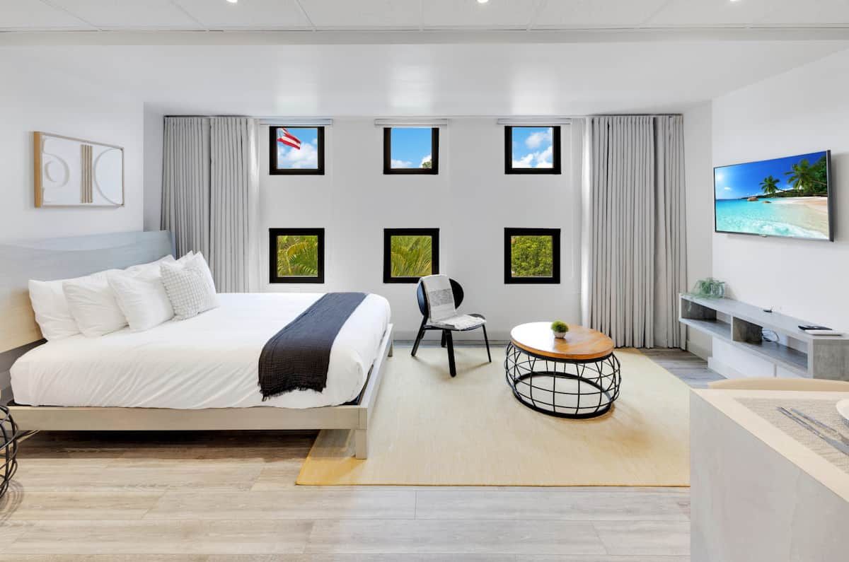 305 – Suites by Casa Coeli Studio