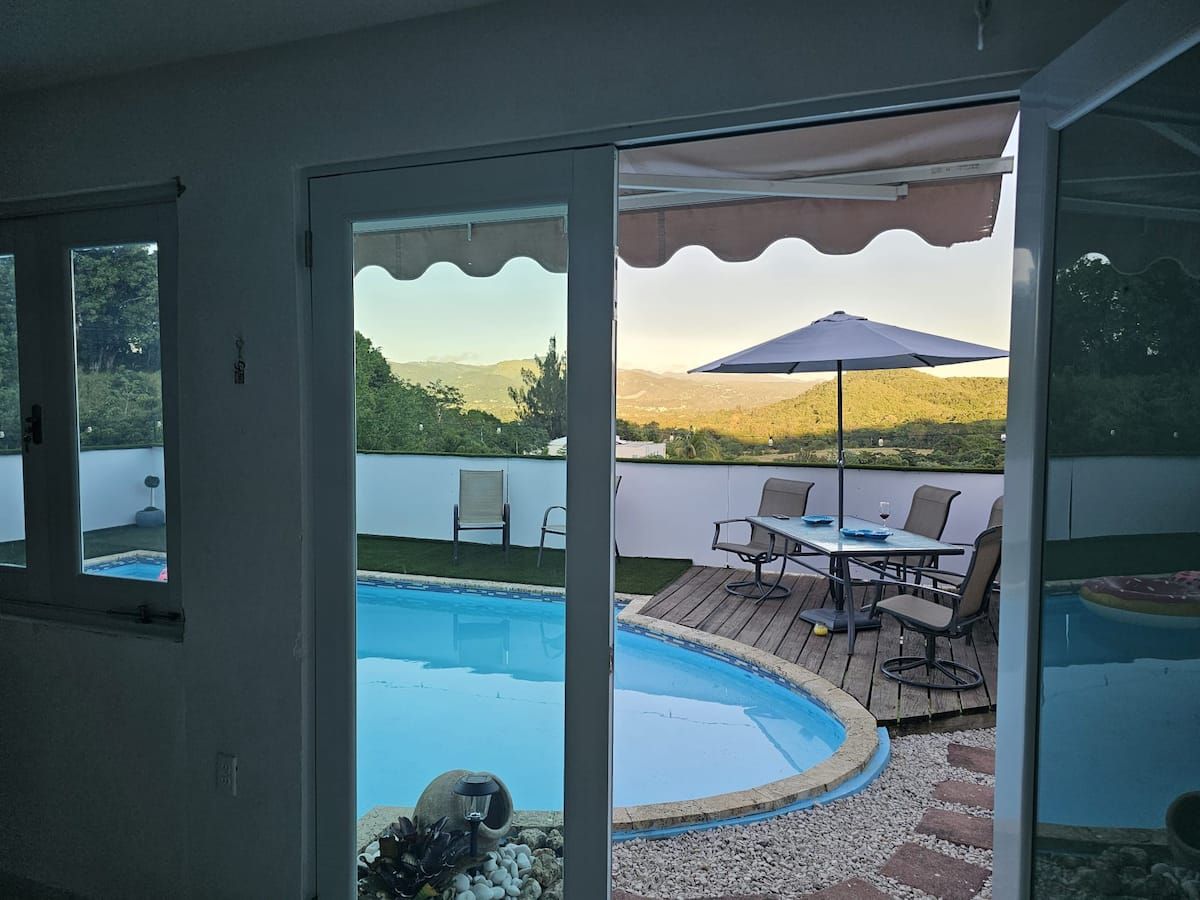 Villa Escondida Experience