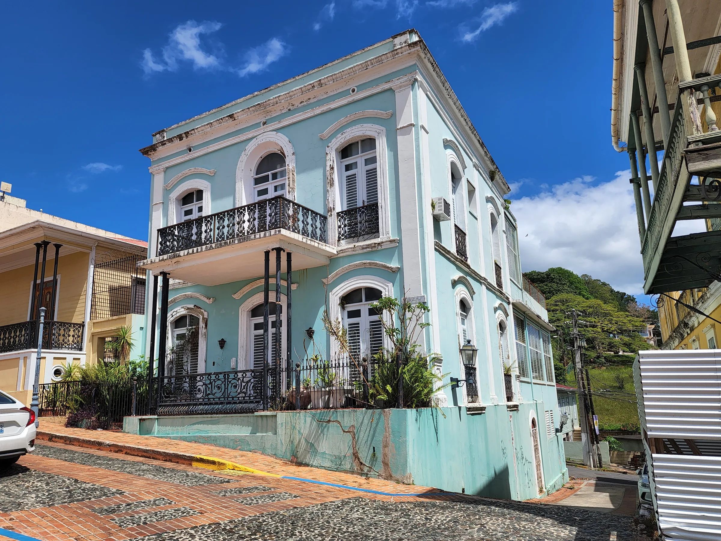 Casa Ernesto Quiñones Sambolín