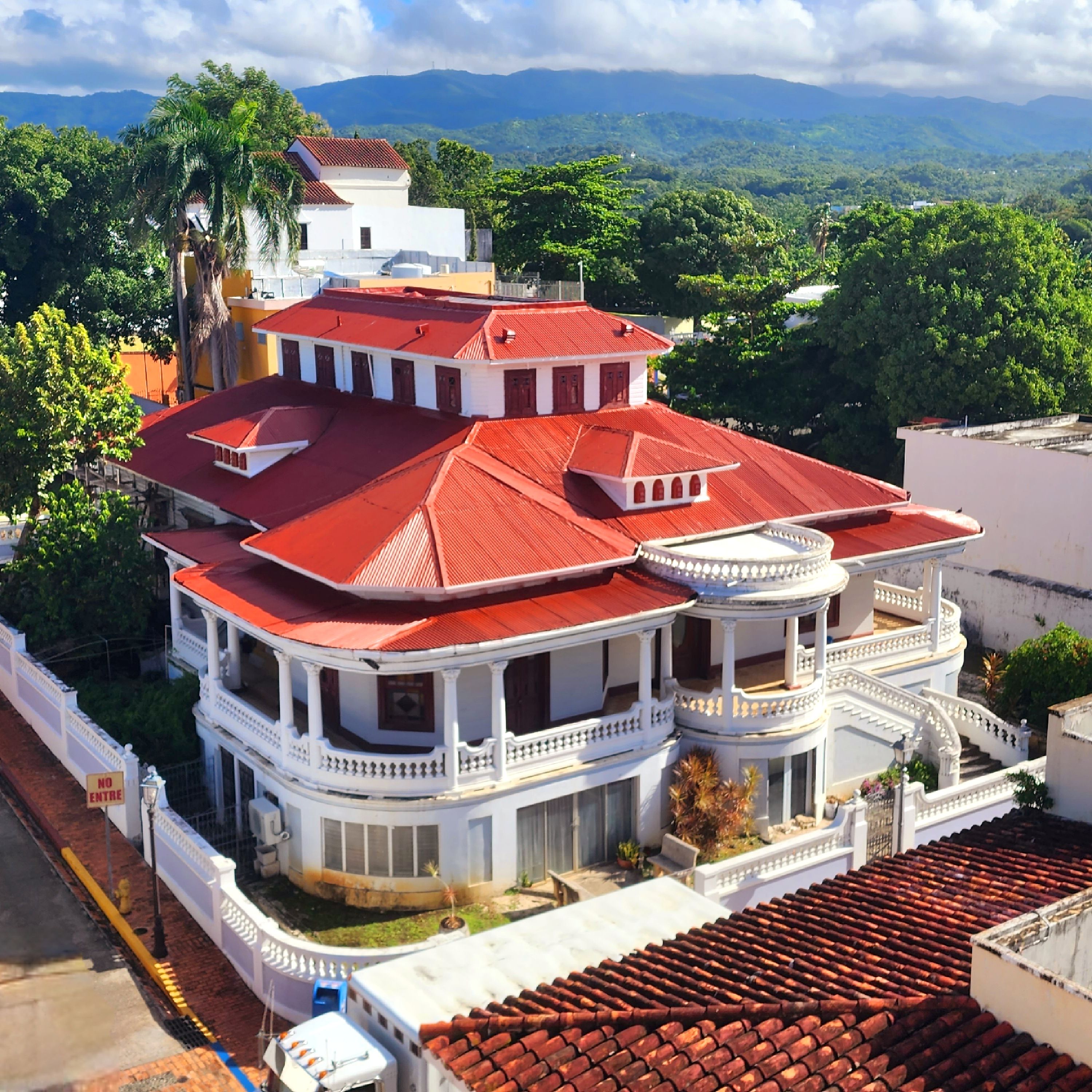 Casa Juan Ortiz Perichi