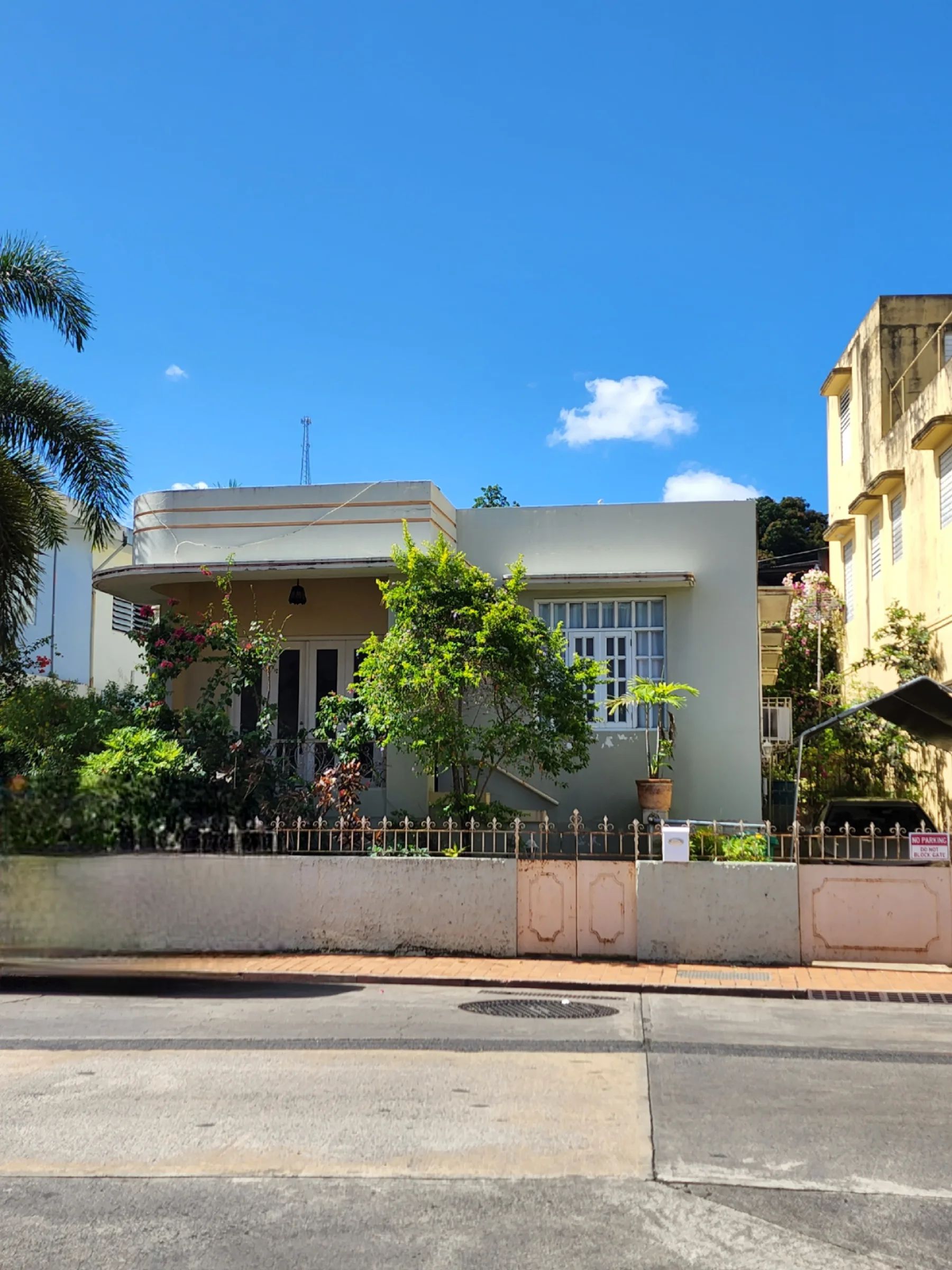 Casa Nazario Lugo