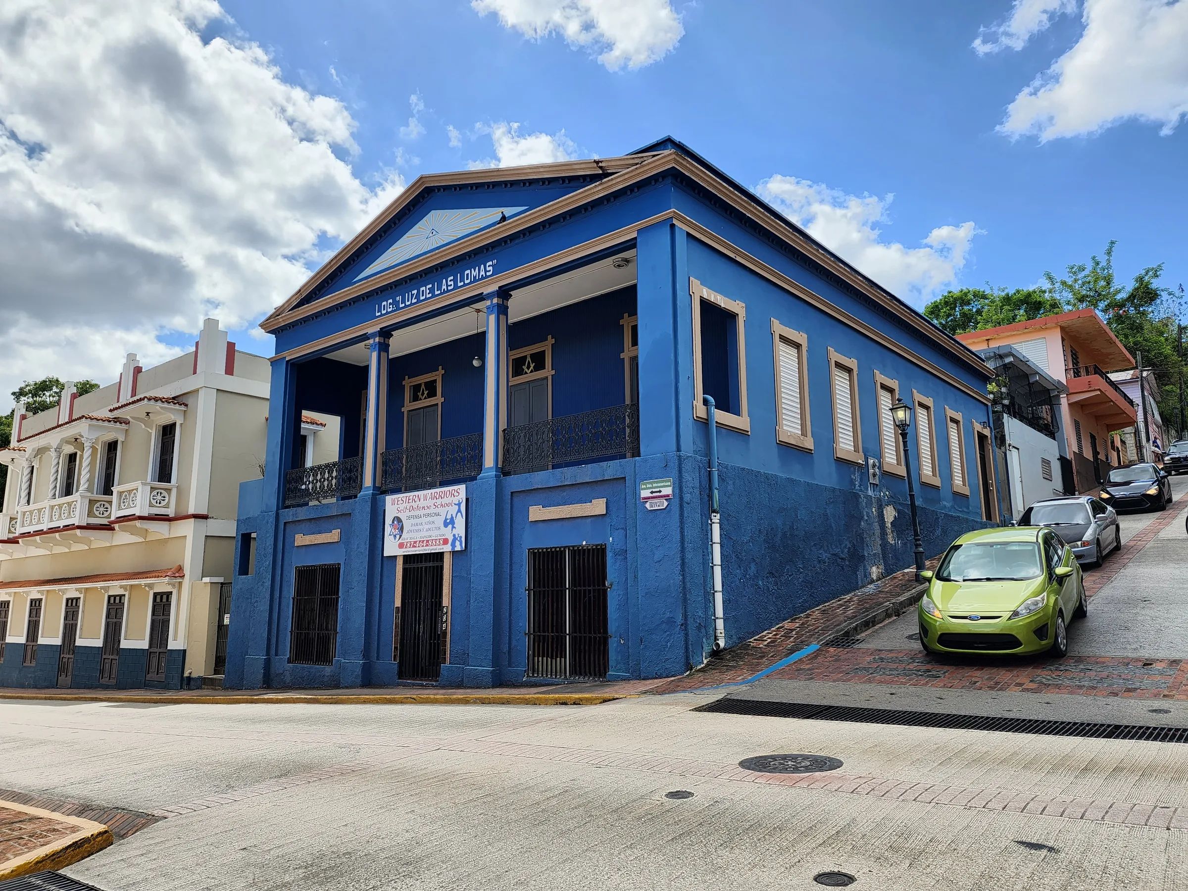 Edificio de la Logia Luz de las Lomas