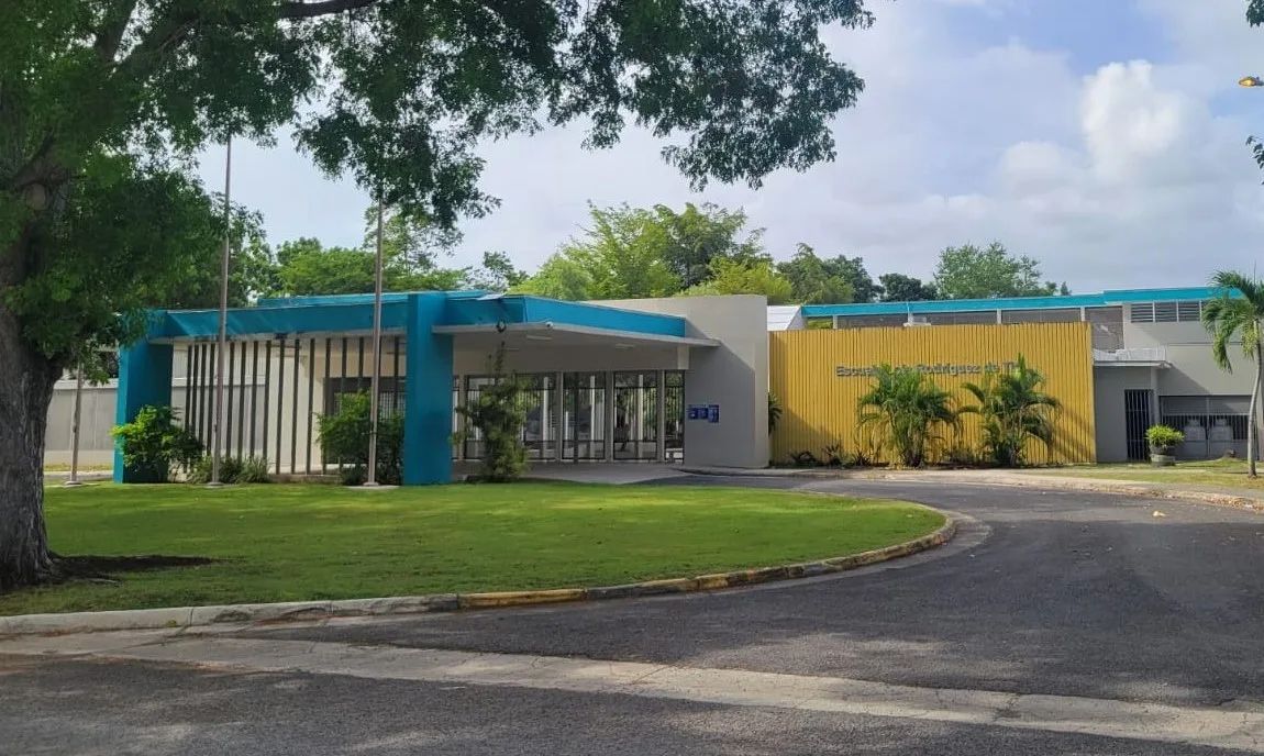Escuela Superior Lola Rodríguez de Tió