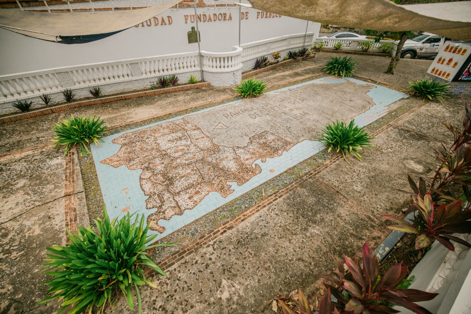 Plaza Ciudad Fundadora de Pueblos